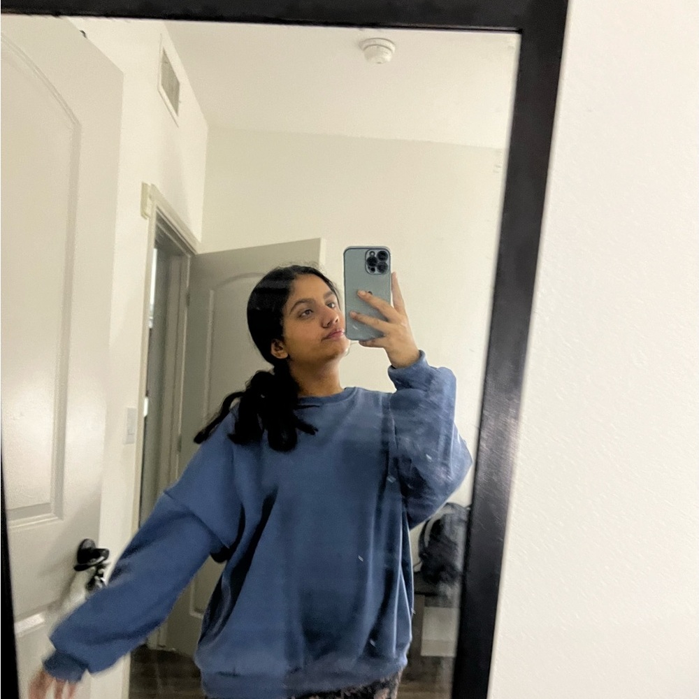 Blue grey crewneck sweatshirt